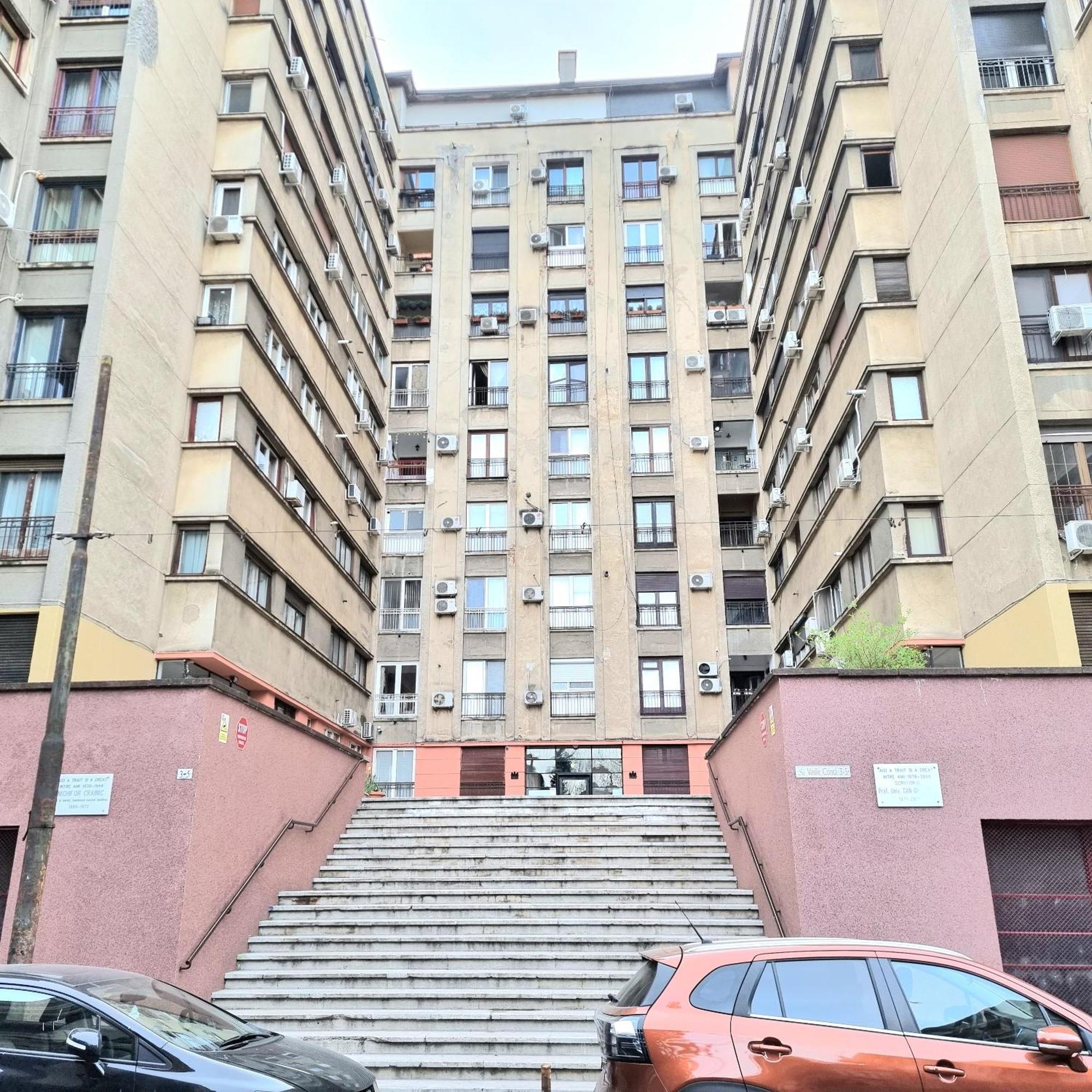 Steps2 Old Town & Metro - Heart Of History Bucureşti Ngoại thất bức ảnh